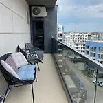 La Mare By Alm Mamaia Nord Apartamento