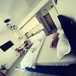 La Mare By Alm Mamaia Nord Apartamento